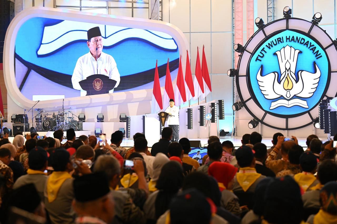 Peringati Hari Guru Nasional, Presiden Prabowo Sebut Pendidikan adalah Kunci Kebangkitan Bangsa Indonesia