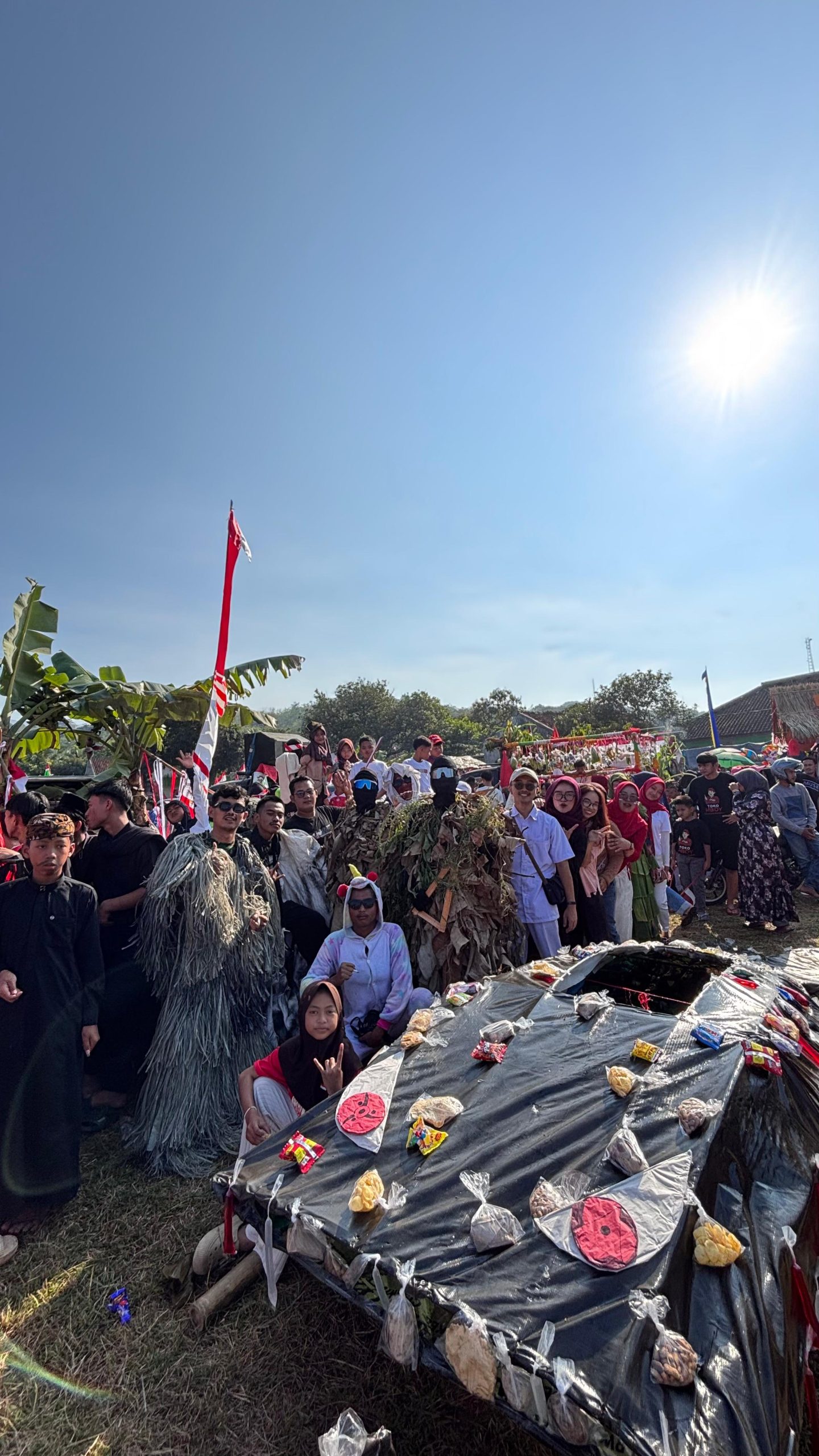 Ajak Masyarakat Untuk Peduli Terhadap Lingkungan, Panitia Perayaan Hari Kemerdekaan Desa Cisompet Gelar Lomba Karnaval