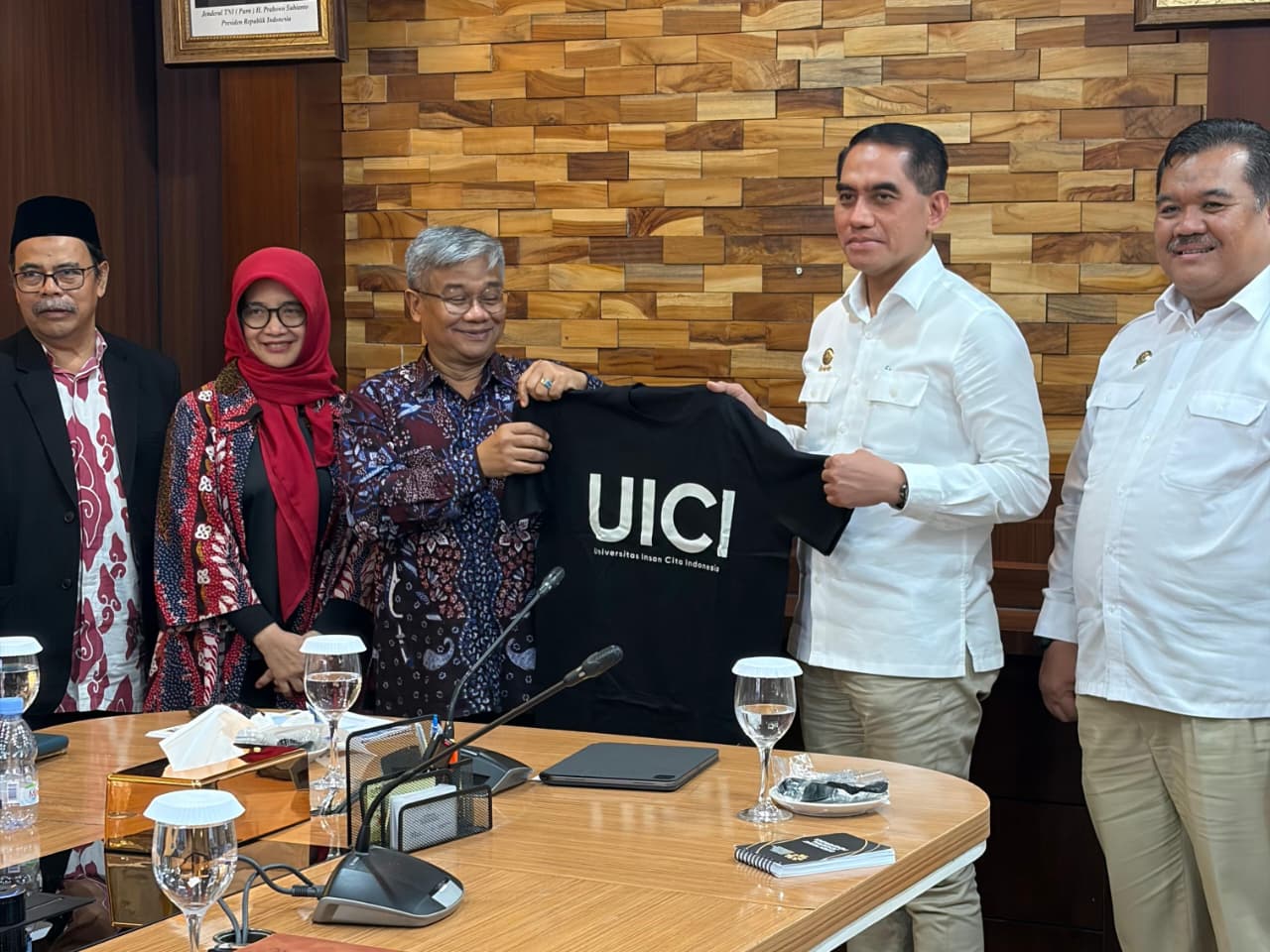 UICI Jajaki Kerja Sama dengan Kementerian P2MI, Perluas Akses Pendidikan Digital bagi Pekerja Migran