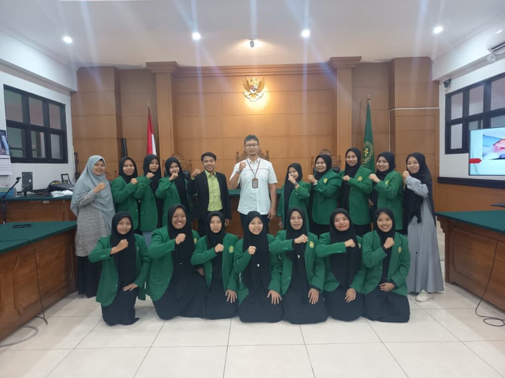 Perkuat Kompetensi Praktik Hukum, Prodi Hukum Tata Negara Institut Darul Ulum Banyuanyar Kunjungi PTUN Surabaya
